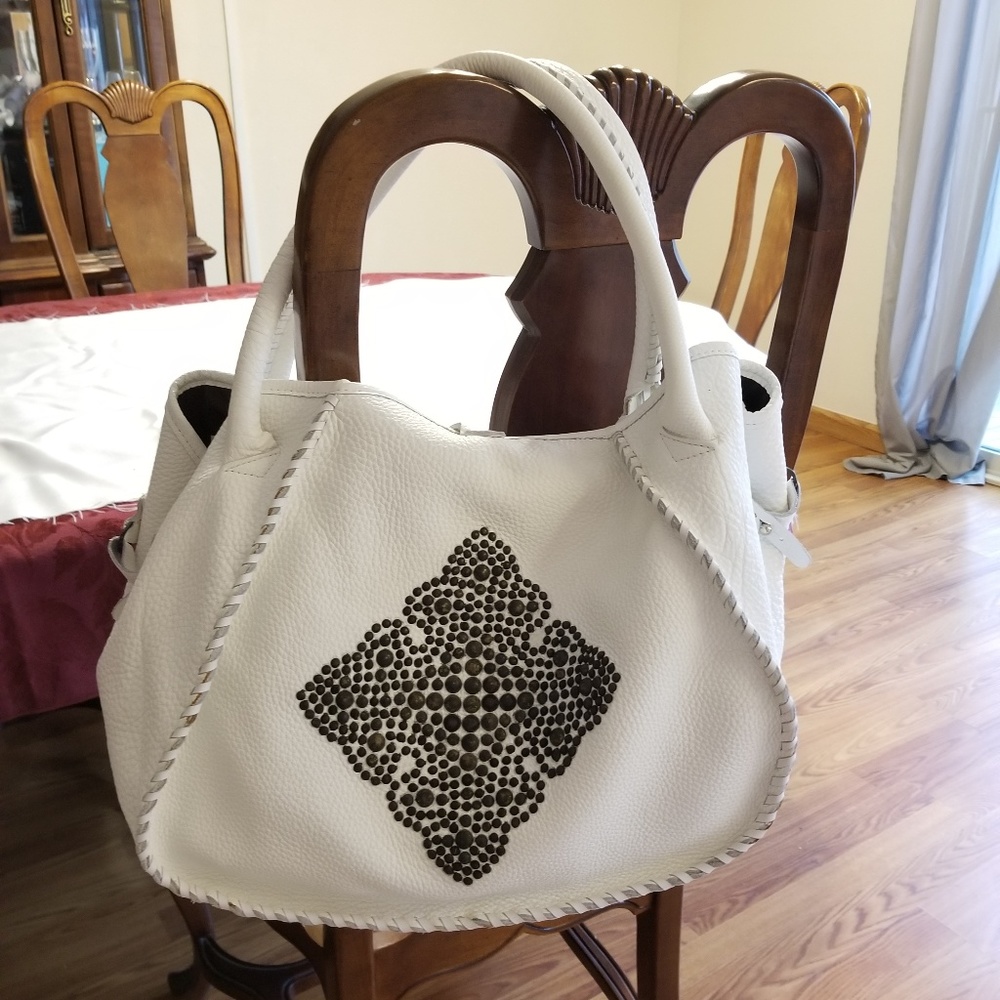 Tylie Malibu Benatar Studded Fleur de Lis